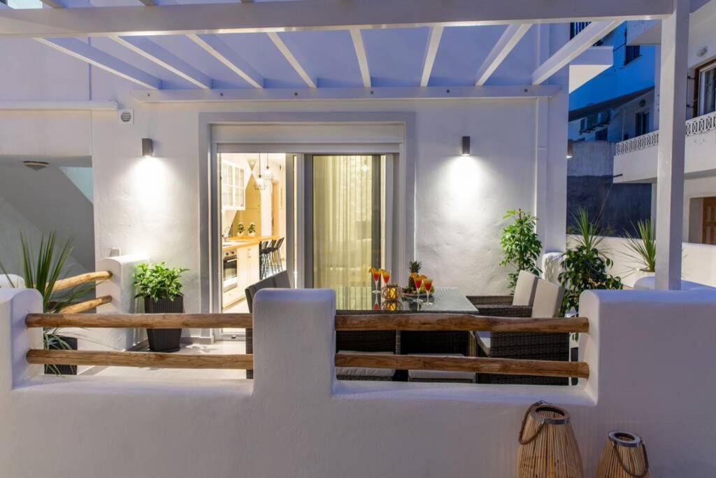 Arktos Luxury Apartment Naxos City エクステリア 写真